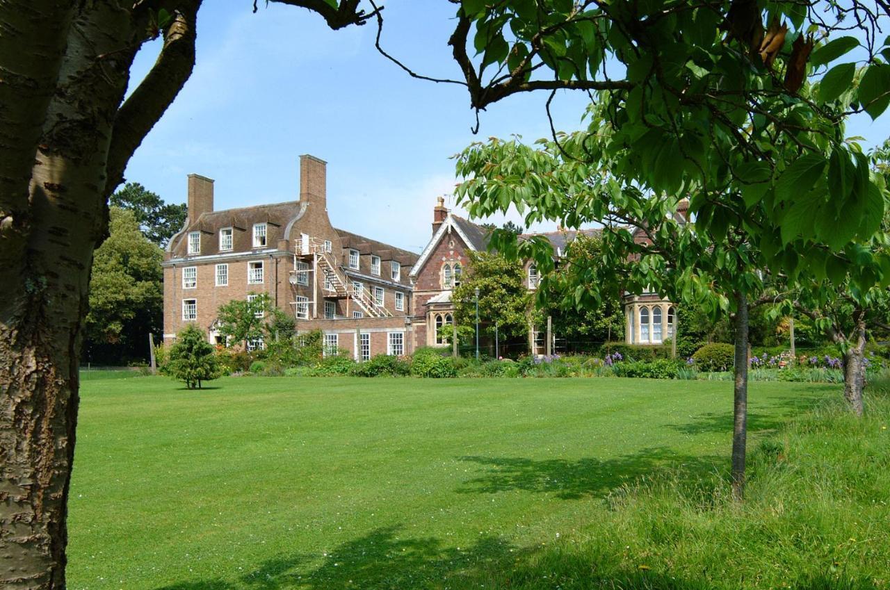 University Of Exeter - Pennsylvania Court Luaran gambar